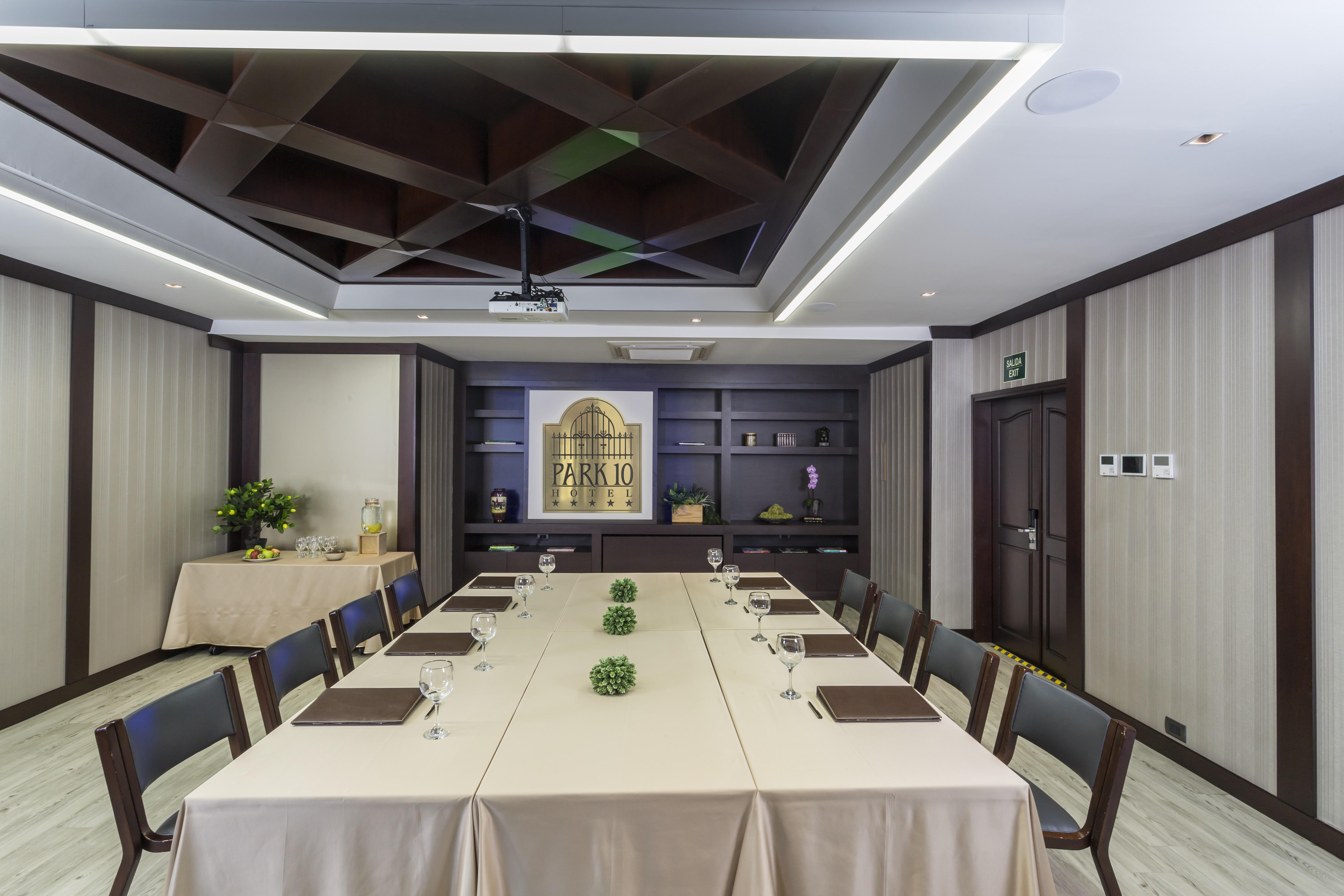 Hotel Park10 Medellín Exterior foto Meeting room